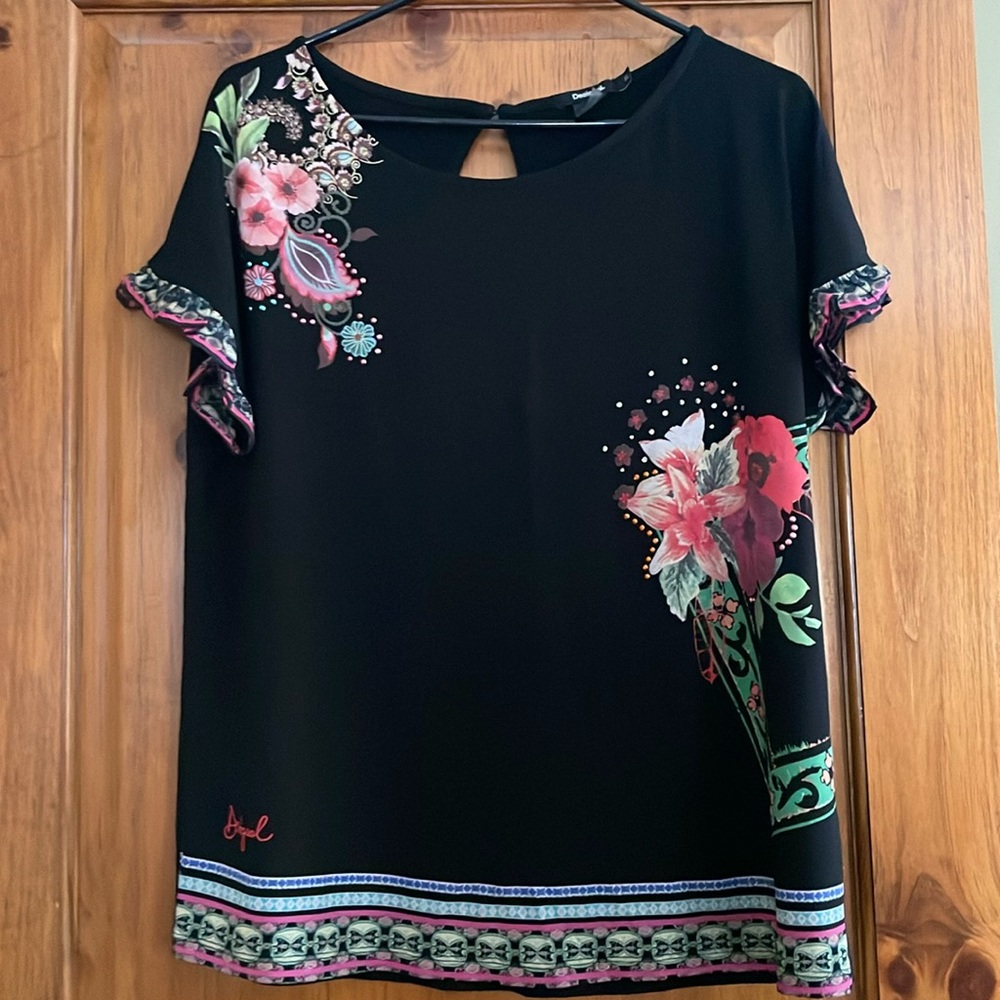 Desigual flowy top flowers and ruffles XL